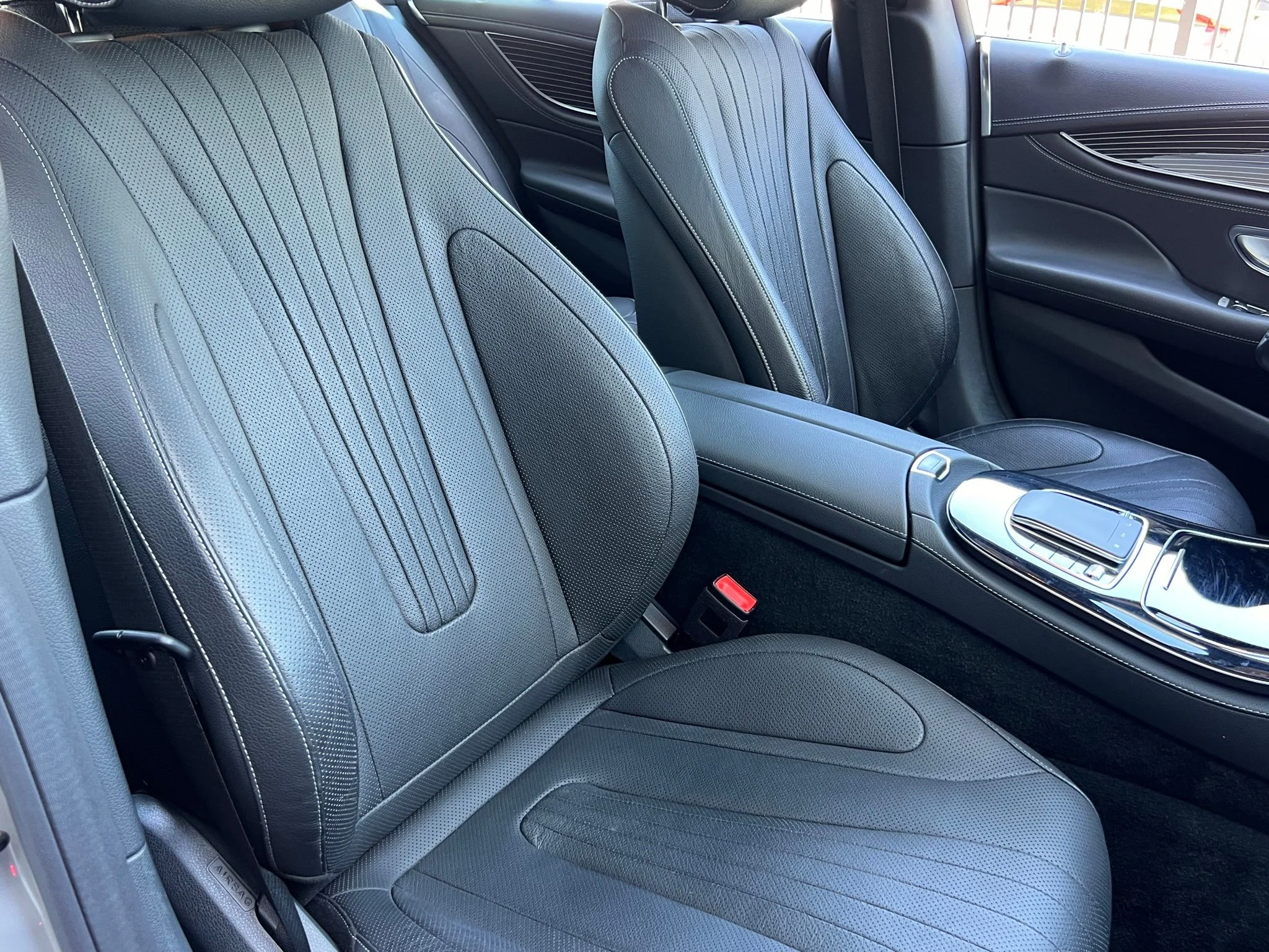 Used 2021 Gray Mercedes-Benz CLS 450 image 35