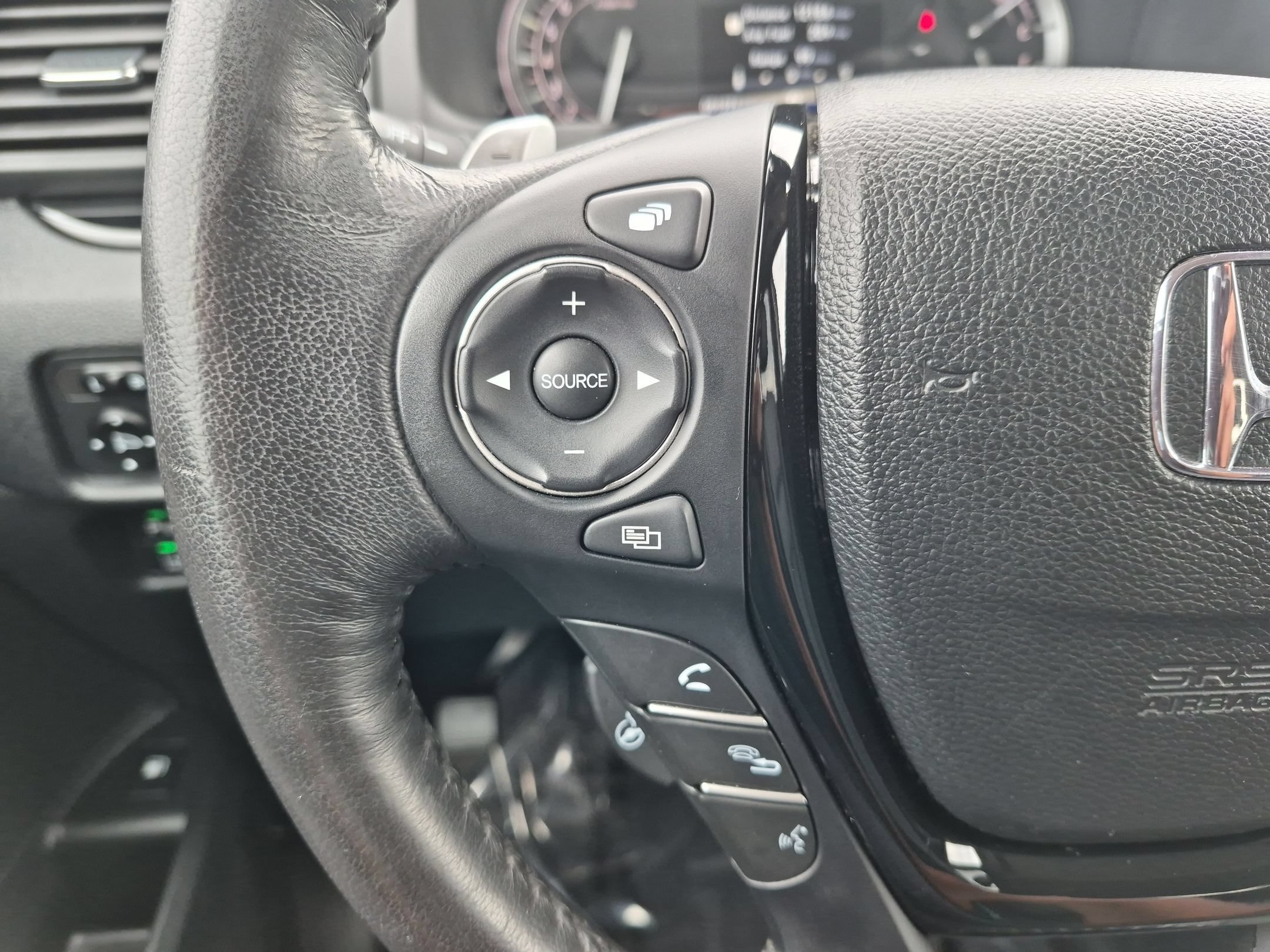 Certified Used 2020 Black Honda RTL-E image 14