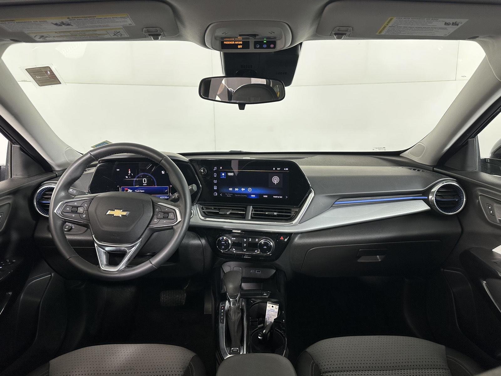 Used 2024 Mosaic Black Metallic Chevrolet LT image 18