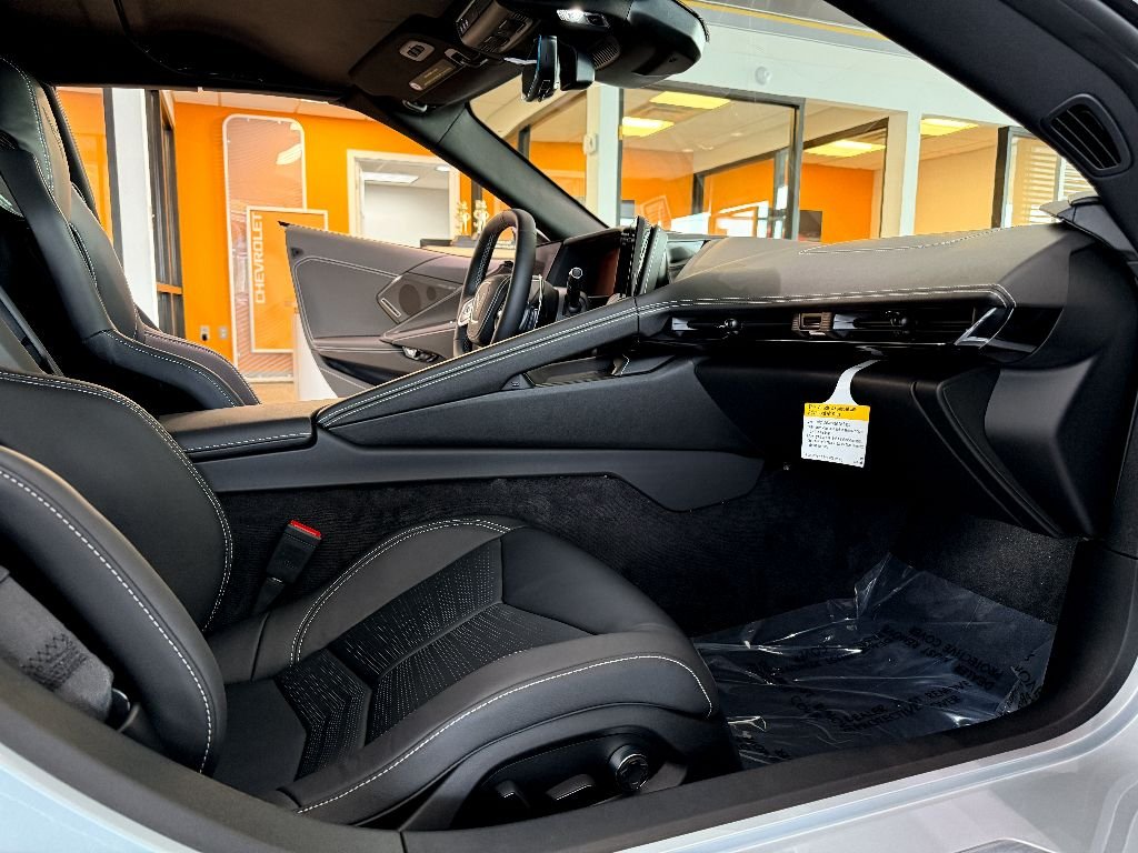 2026 Chevrolet Corvette 2LT - Photo 20