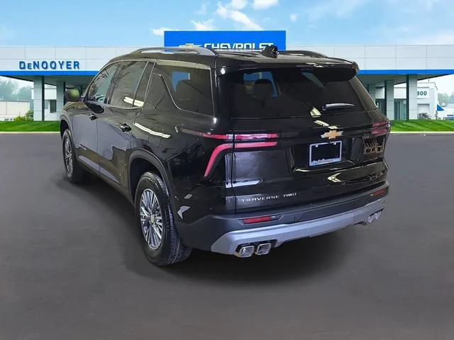 2026 Chevrolet Traverse LT - Photo 8