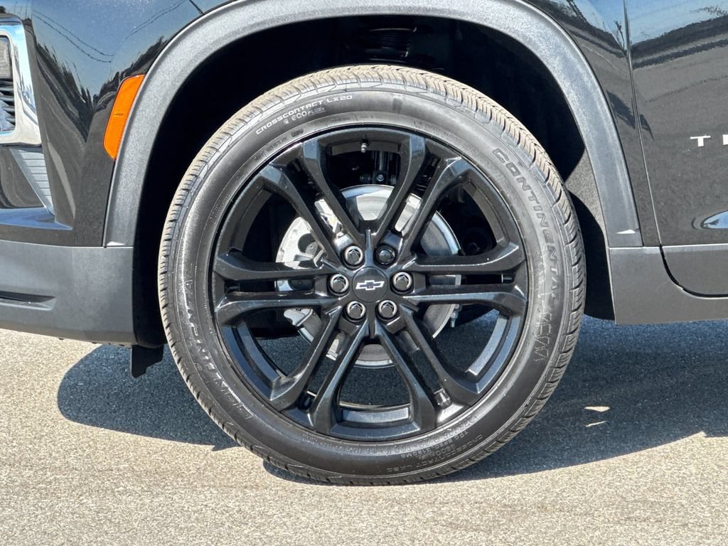 2026 Chevrolet Traverse LT - Photo 25