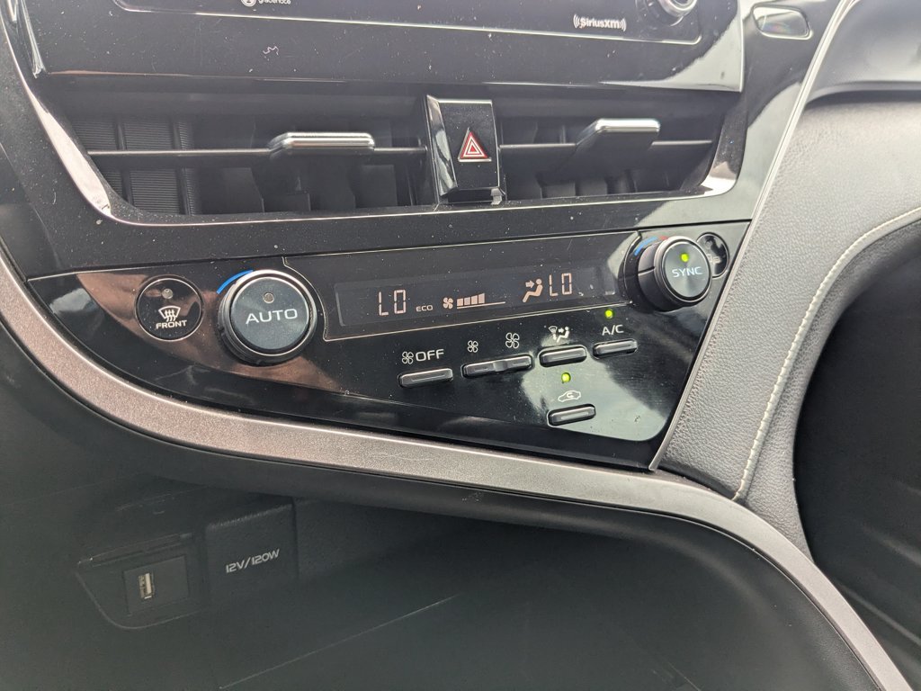 Used 2023  Toyota SE image 17