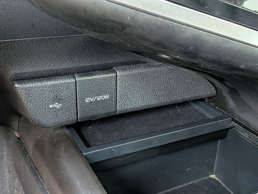 Used 2022 White Toyota SE image 33