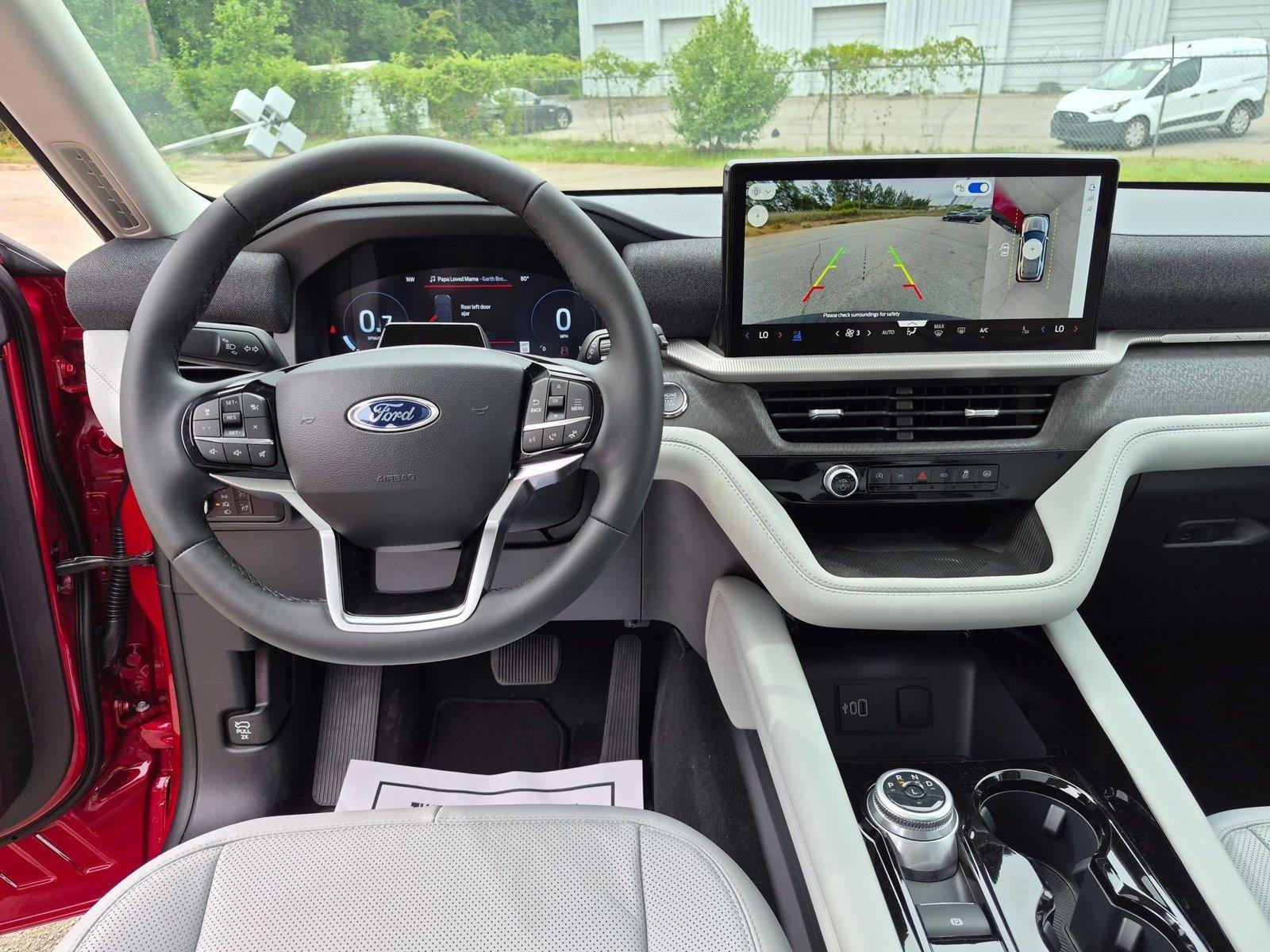 New 2026 Rapid Red Metallic Tinted Clearcoat Ford Platinum image 27