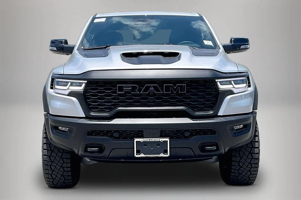 New 2026 Silver Zynith Exterior Paint RAM RHO image 12
