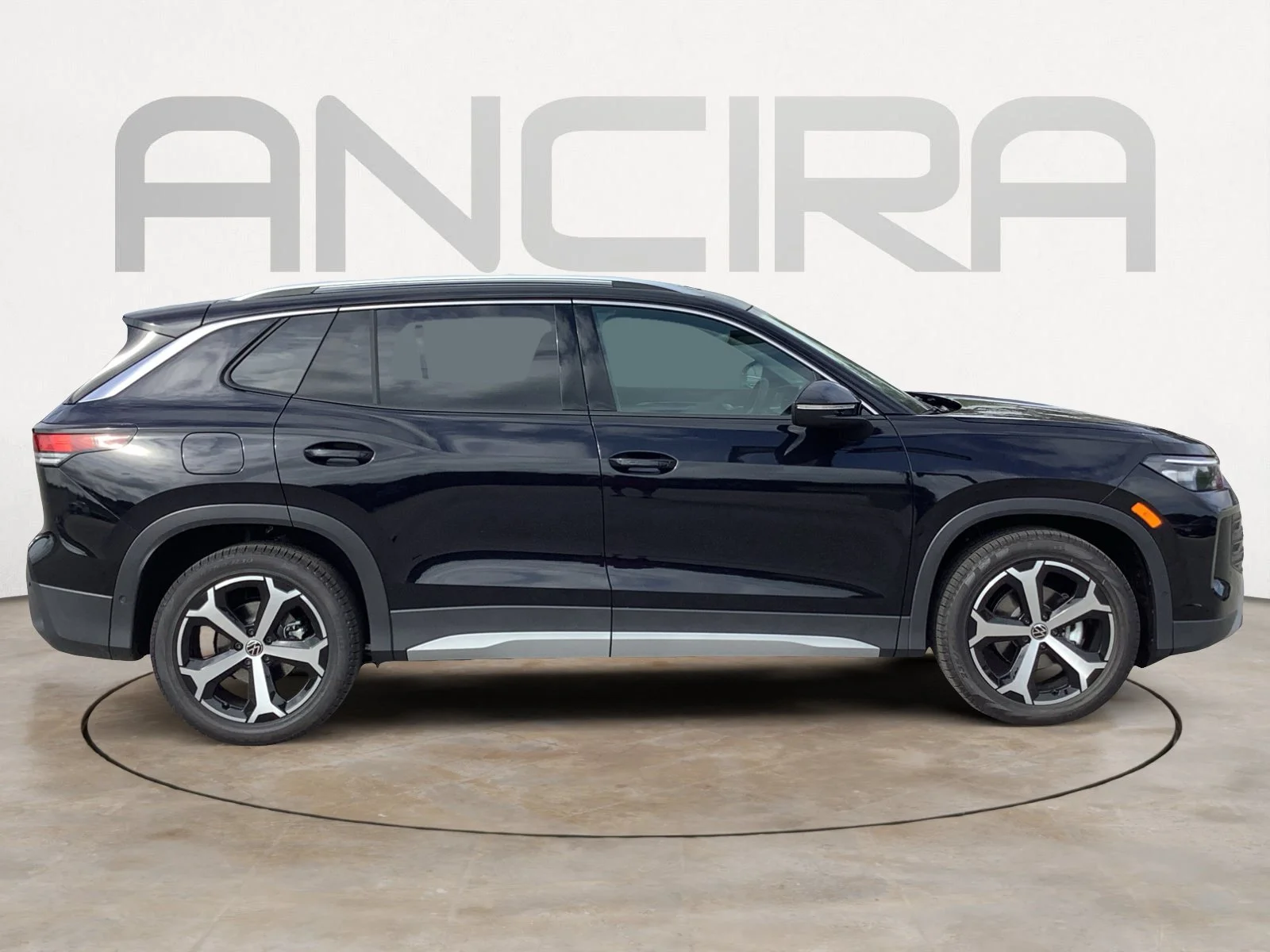 New 2026 DEEP BLACK Volkswagen SE image 9