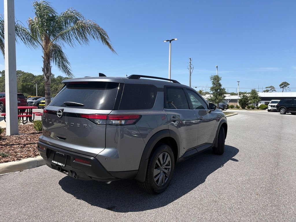New 2026 Nissan Pathfinder SV 4D Sport Utility