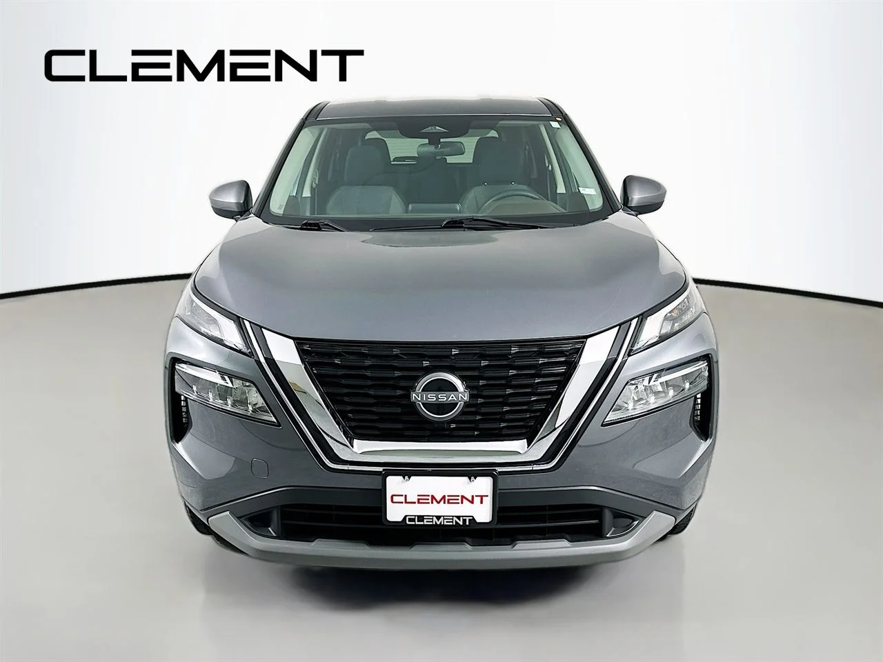 Certified Used 2023 Gun Metallic Nissan SV image 3