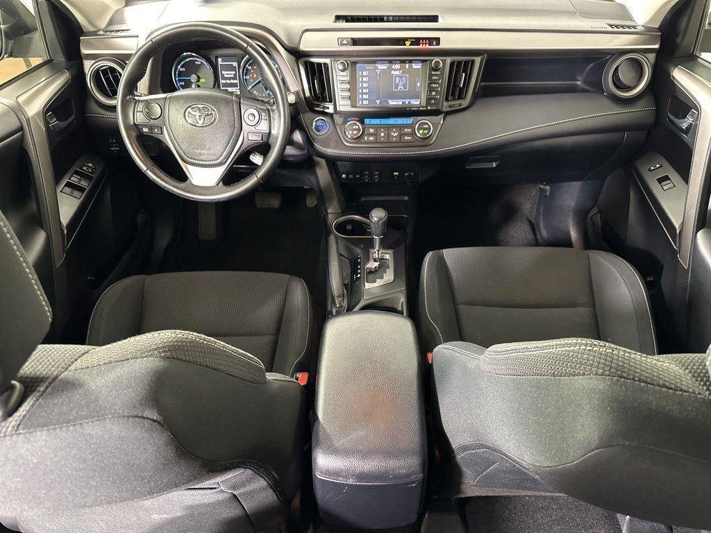 Used 2018 Aqua Toyota XLE image 2
