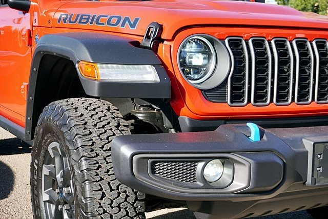 Used 2025 Red Jeep Rubicon 4xe image 11