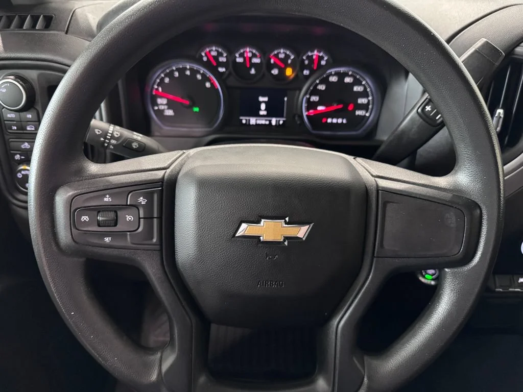 2023 Chevrolet Silverado 1500 Custom - Photo 15
