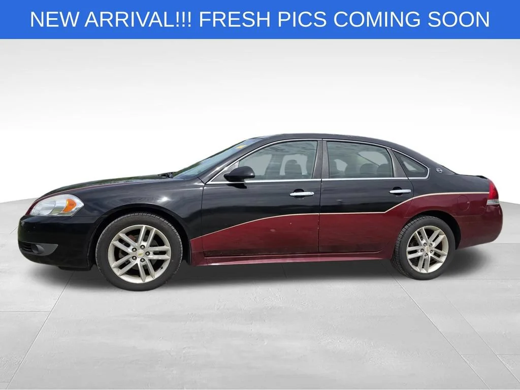 Used 2009 BLACK Chevrolet LTZ image 3