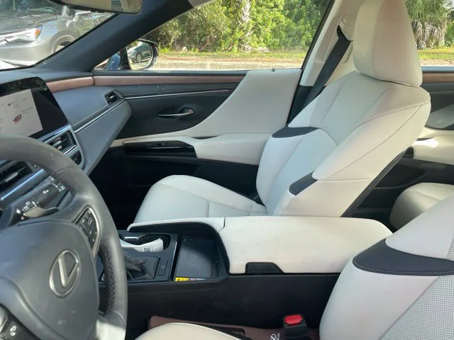 Certified Used 2025 Matador Red Mica Lexus ES 350 image 9