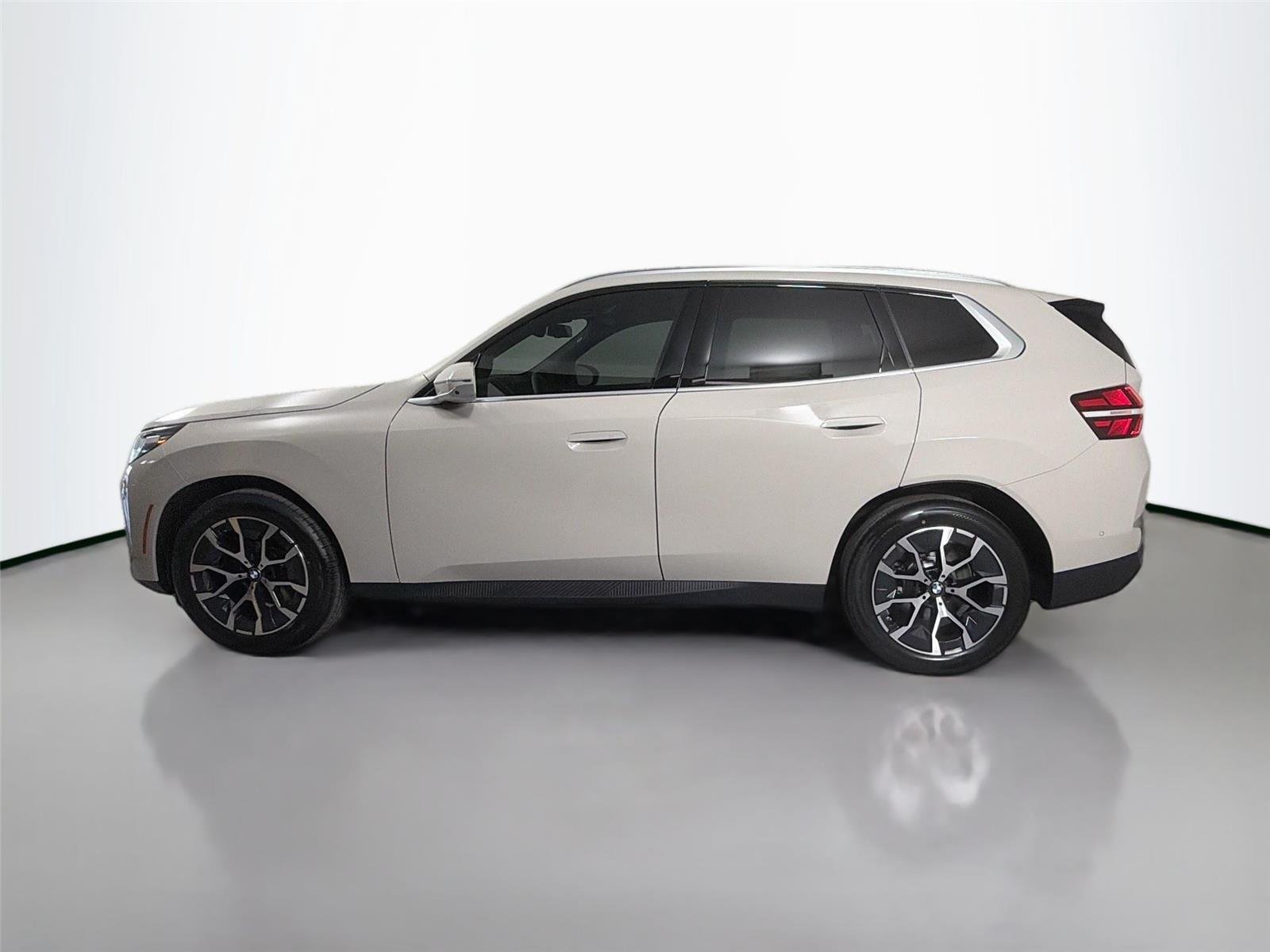 New 2026 Dune Grey Metallic BMW 30 xDrive image 8