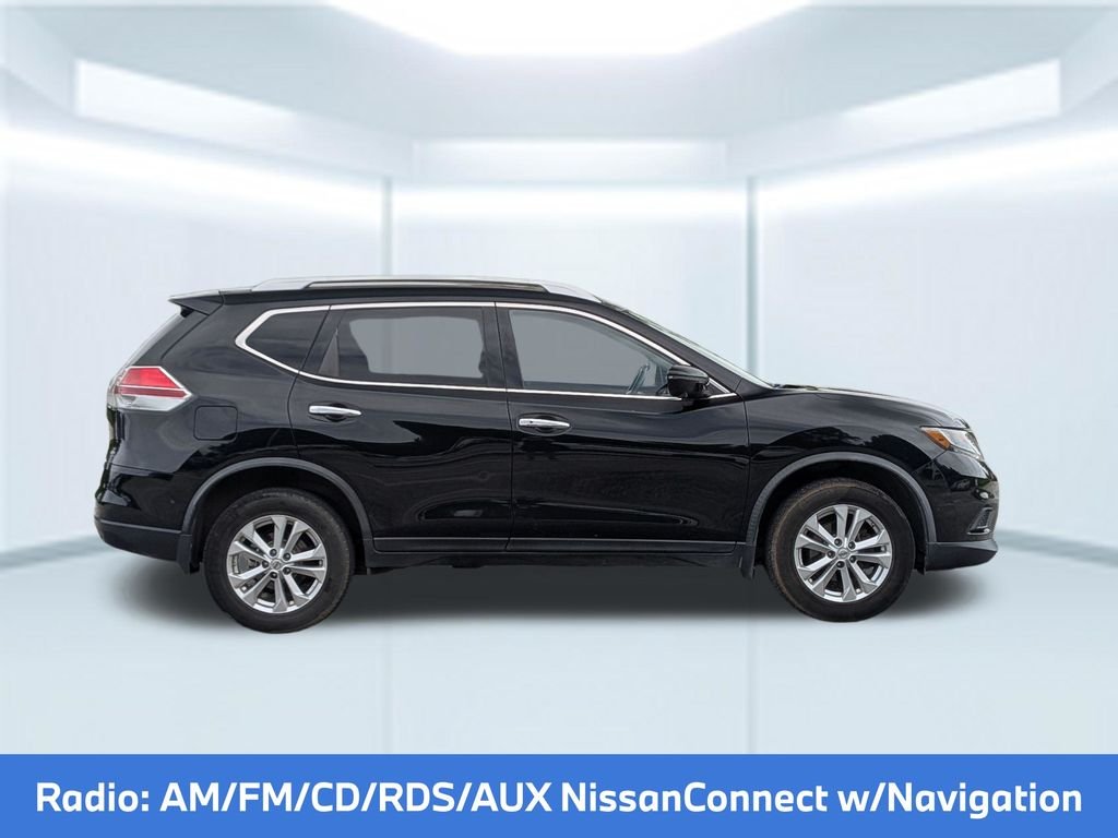 Used 2016 Black Nissan SV image 9