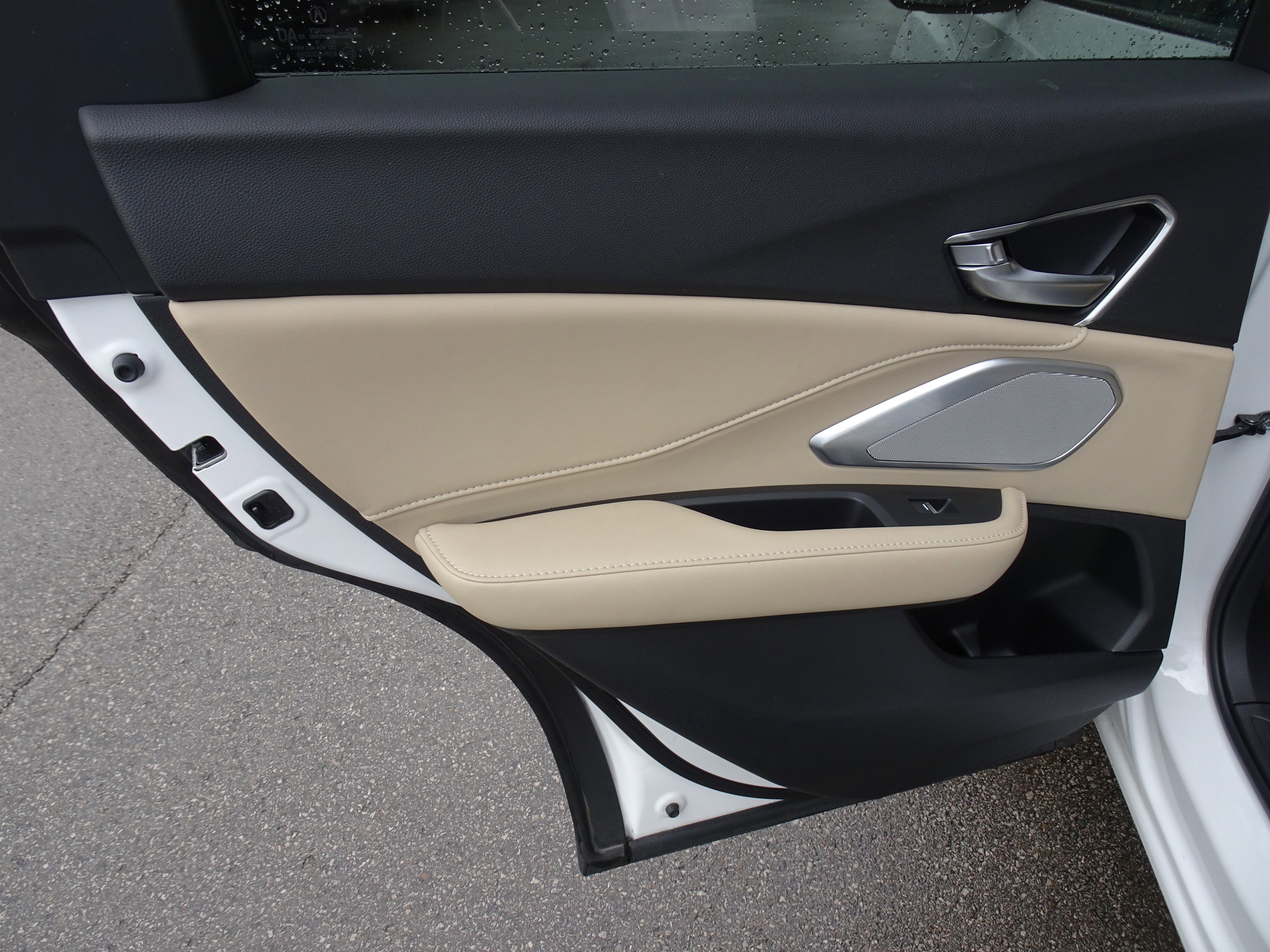 Used 2024 Platinum White Pearl Acura w/Technology Package image 16