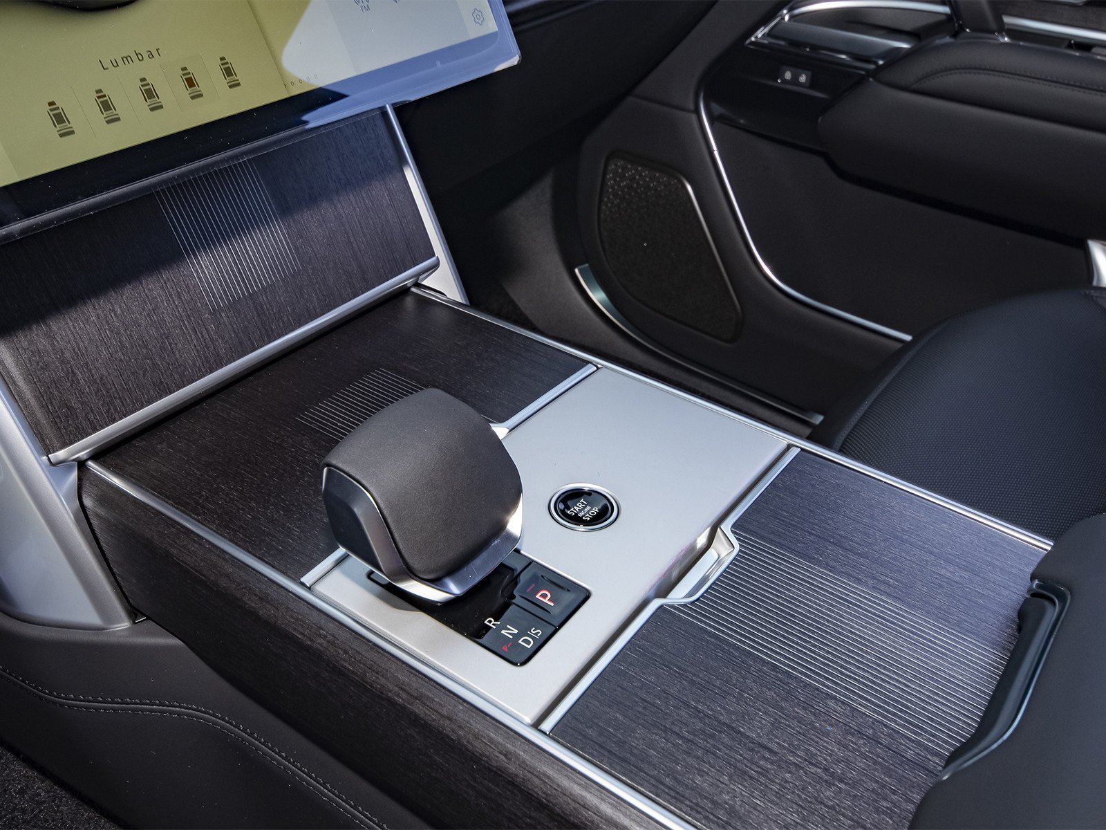 New 2026 Fuji White Land Rover Autobiography image 28