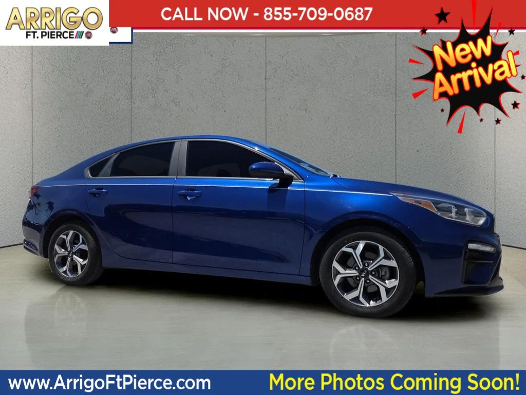 2021 Kia Forte LXS AT's photo