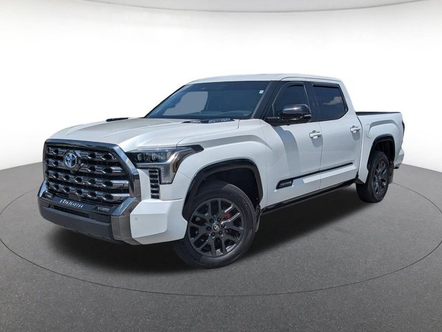 2023 Toyota Tundra Hybrid Platinum
