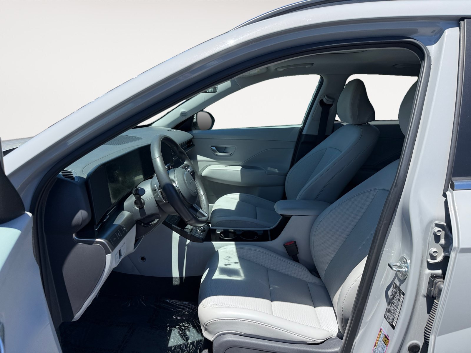 Used 2024 Cyber Gray Metallic Hyundai Limited image 10