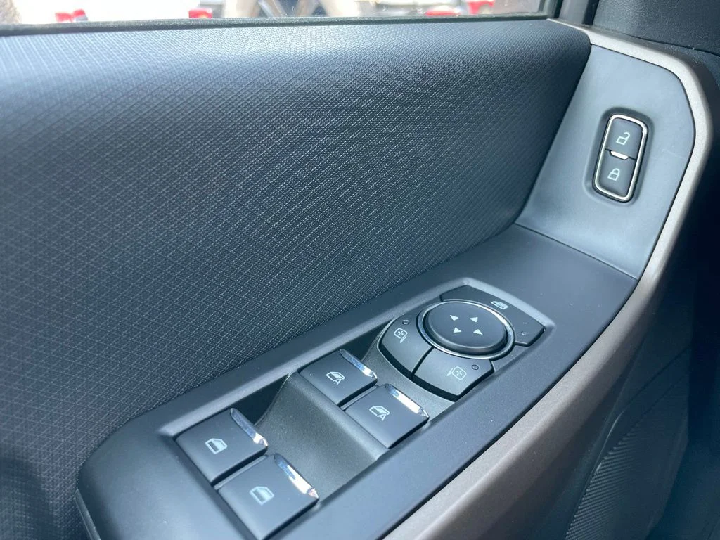 2025 Ford F-150 STX - Photo 25