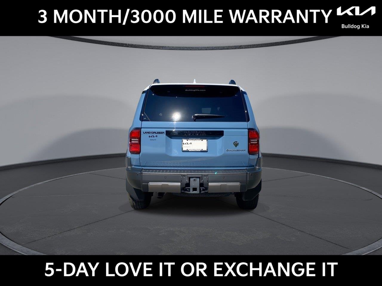 Used 2025 Heritage Blue w/Grayscape Roof Toyota Base image 7