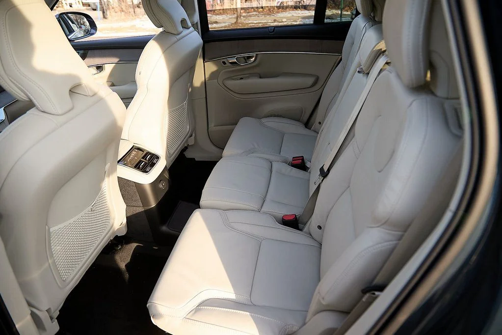 New 2026 Denim Blue Volvo Ultra image 21