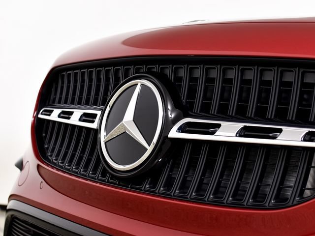 New 2026 MANUFAKTUR Patagonia Red Metallic Mercedes-Benz GLA 250 image 50