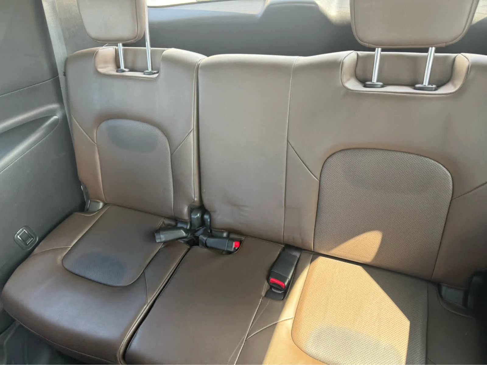 Used 2021 Aspen White Tricoat Nissan Platinum image 25