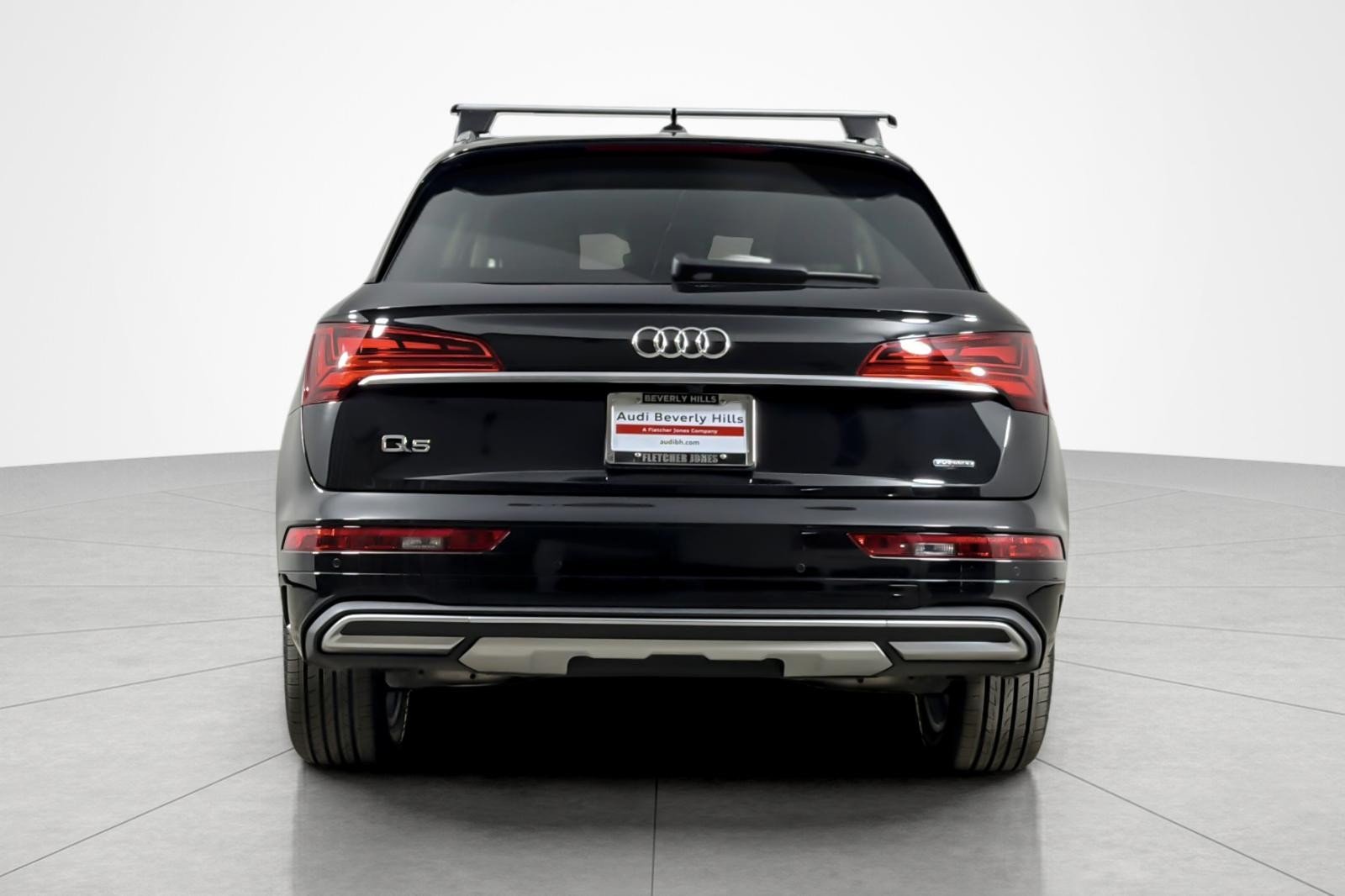 Used 2023 Mythos Black Metallic Audi Premium Plus 40 TFSI quattro image 4