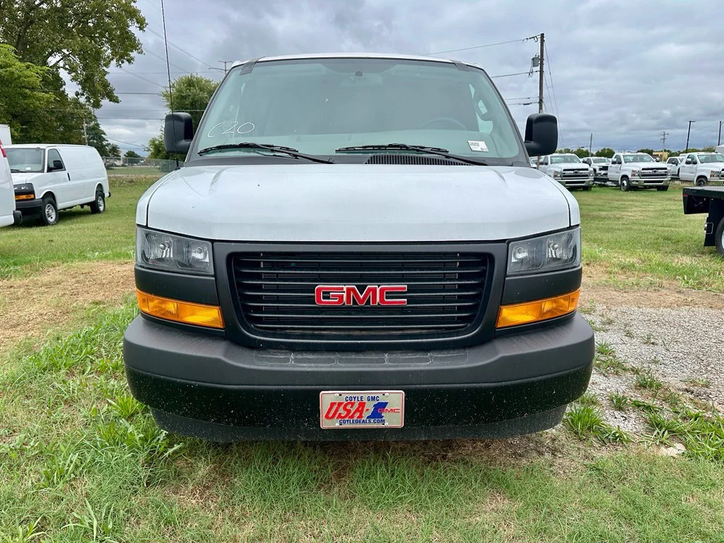 2026 GMC Savana Cargo Work Van - Photo 9