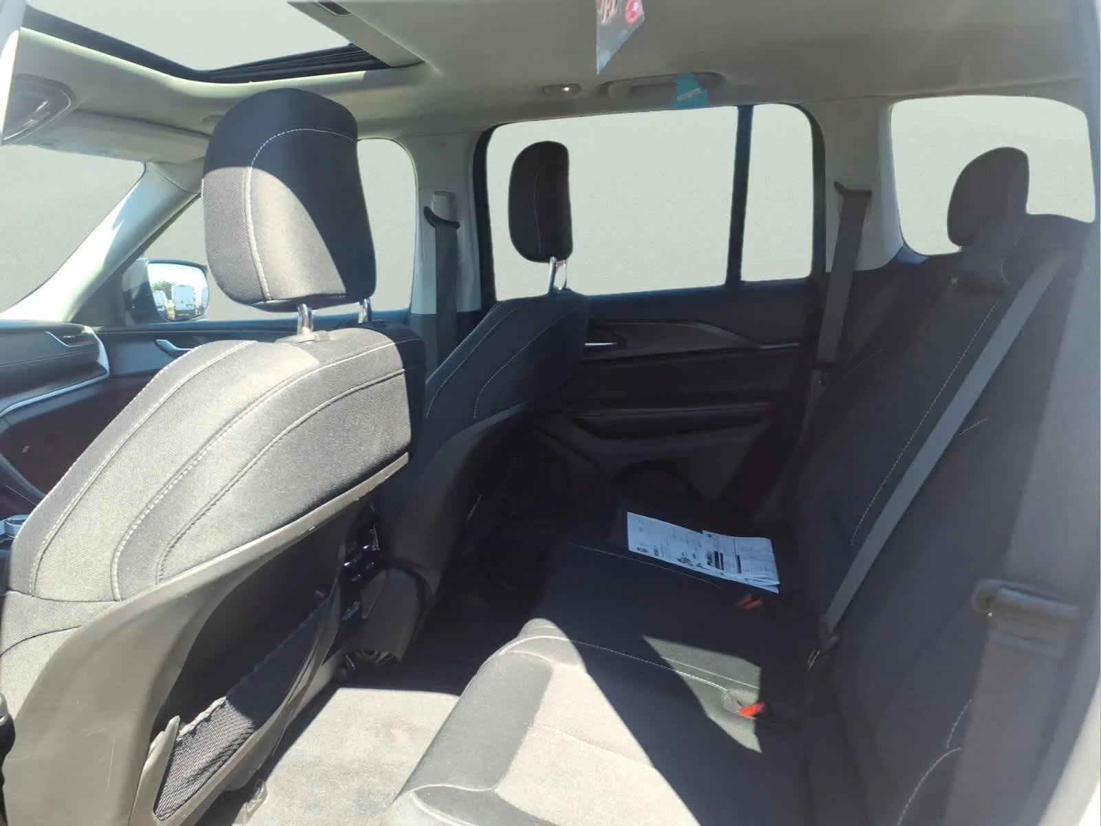 Used 2023 Bright White Clearcoat Jeep Laredo image 12