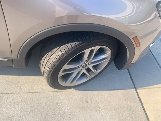 Used 2019 Brown Lincoln Reserve image 5