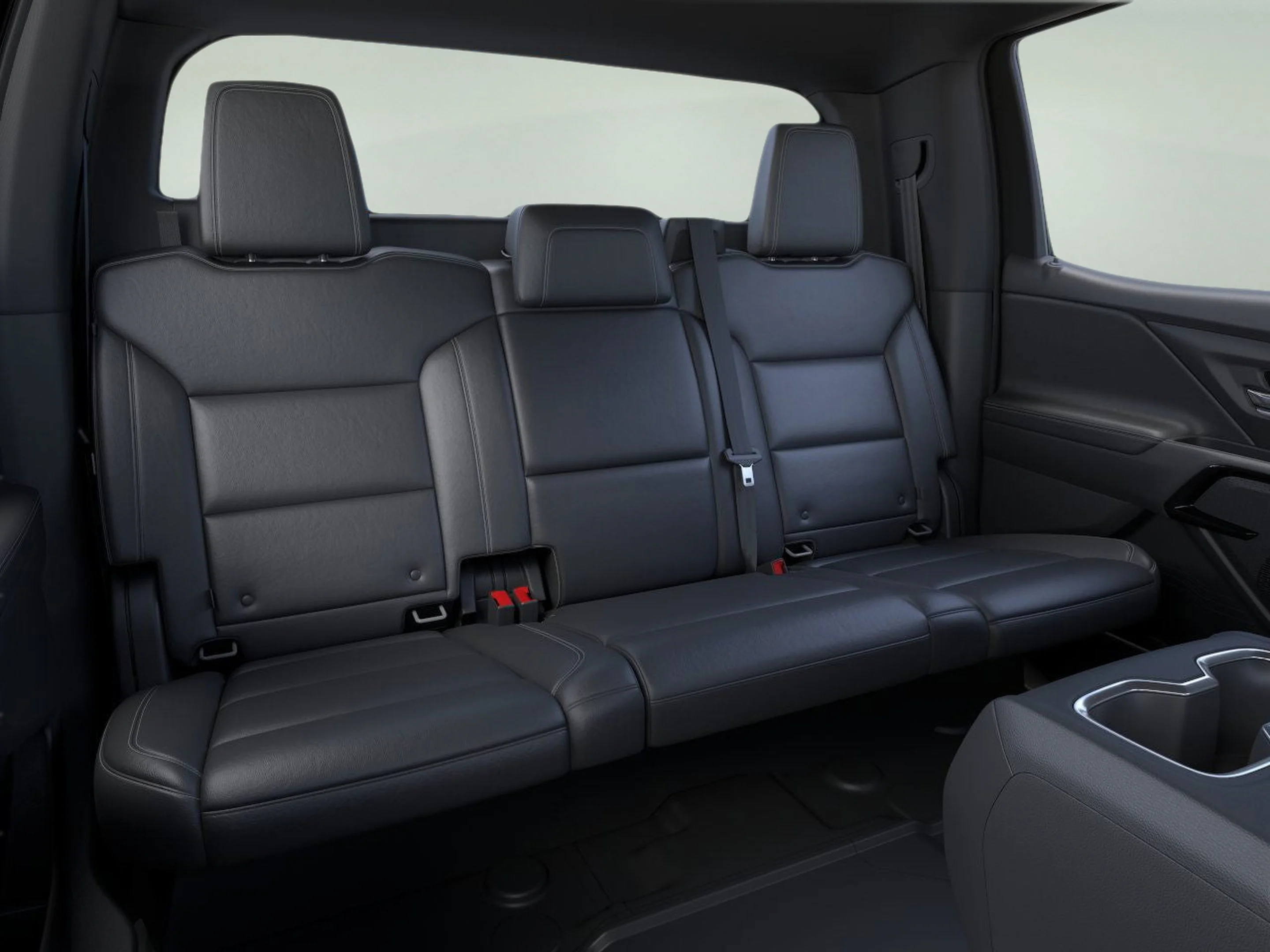New 2026 Slate Gray Metallic Chevrolet LT - Standard Range image 23