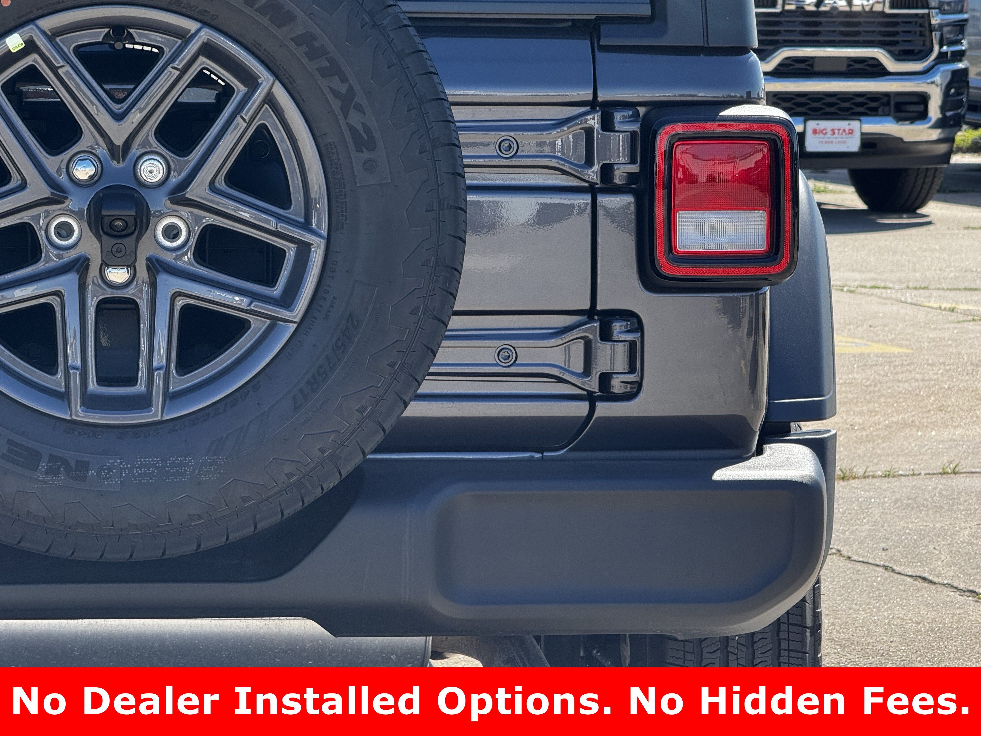 New 2026 Granite Crystal Metallic Clear-Coat Exterior Paint Jeep Sport S image 9