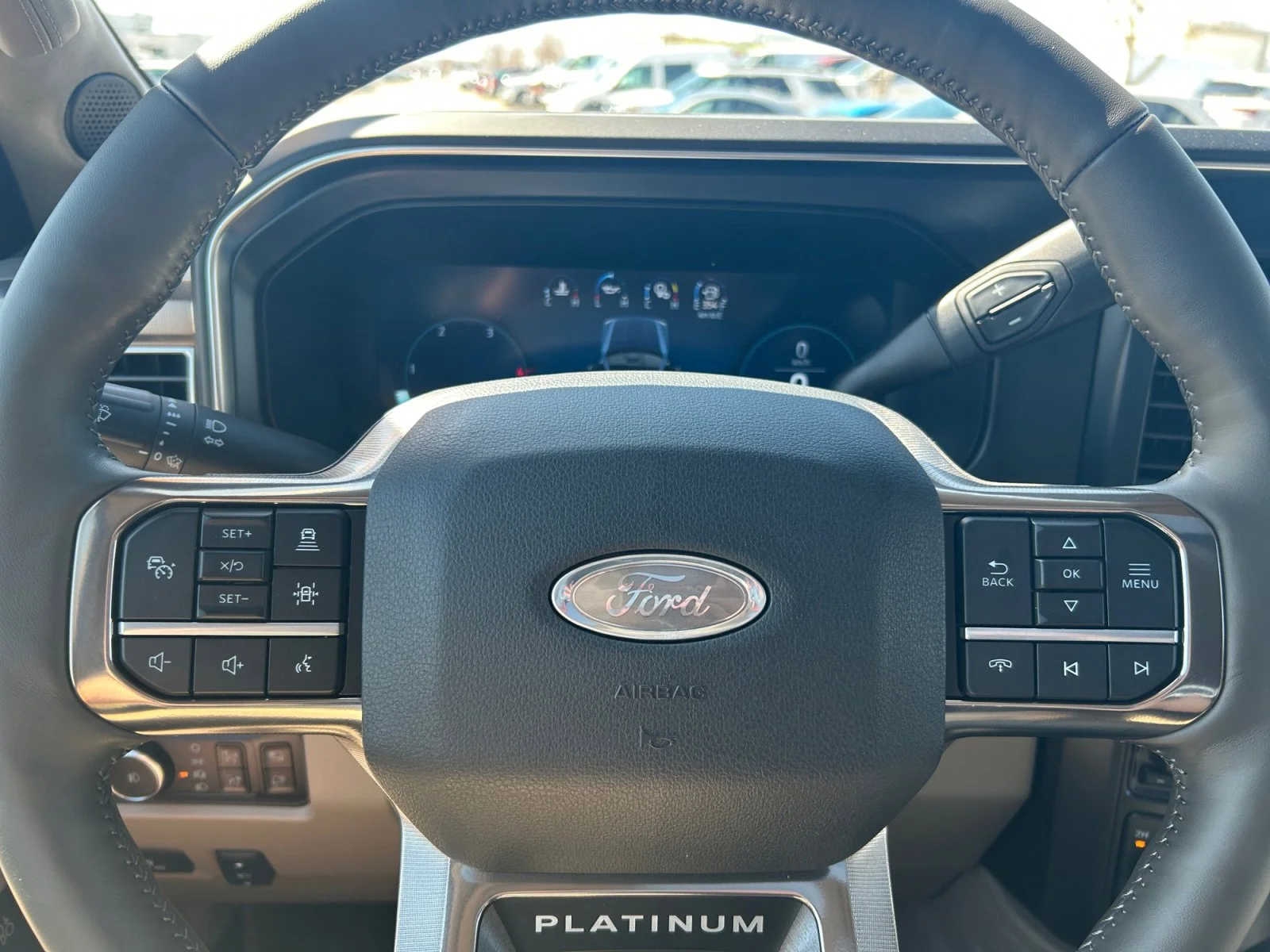 New 2026 Star White Metallic Tri-Coat Ford Platinum image 23