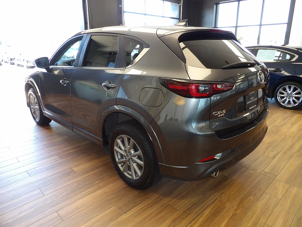 Certified Used 2025 Machine Gray Metallic Mazda 2.5 S Select image 8