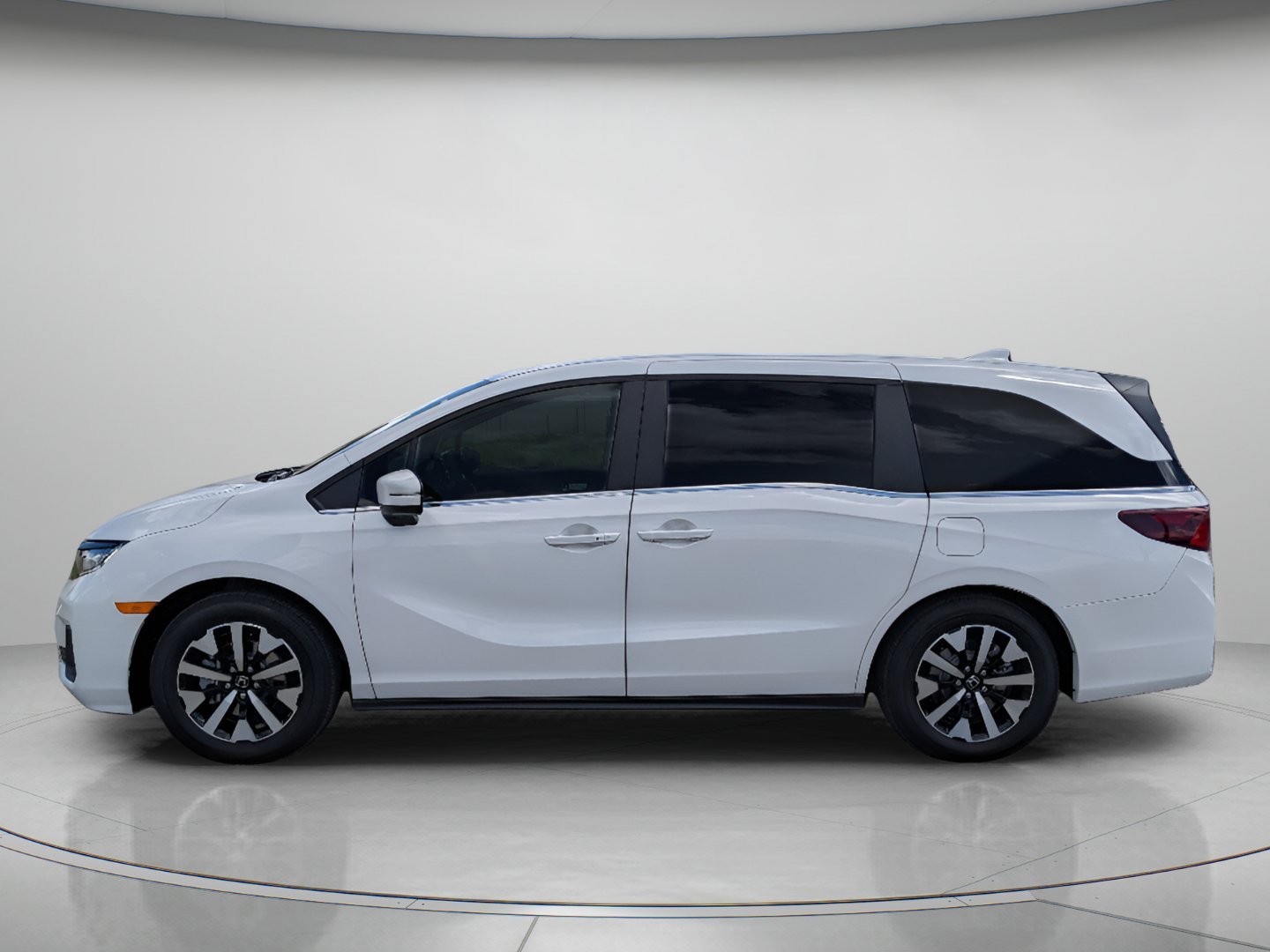 New 2027 Platinum White Pearl Honda EX-L image 3