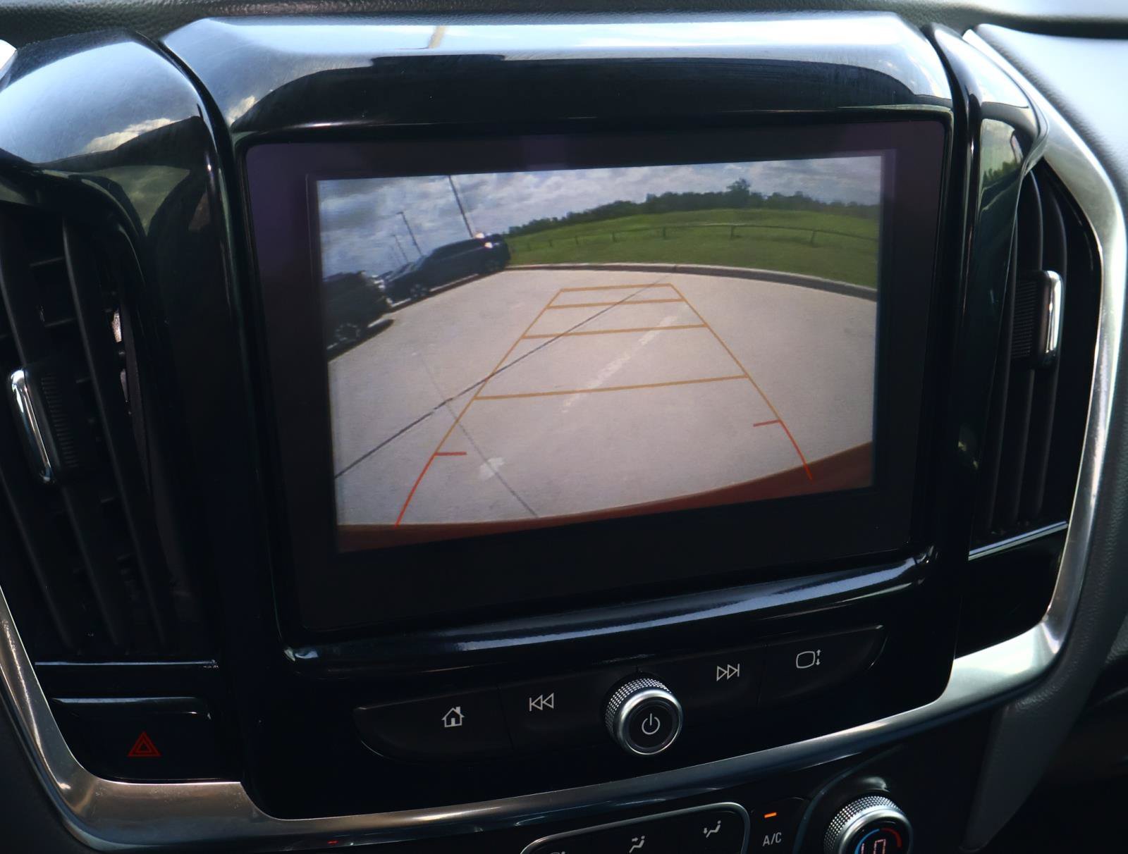 Used 2018 Cajun Red Tintcoat Chevrolet LT image 26