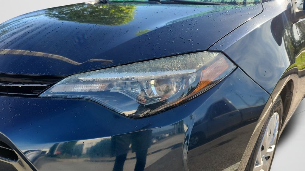 Used 2018 Blue Toyota LE image 6