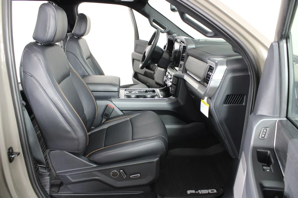 New 2026 Marsh Gray Ford Lariat image 17
