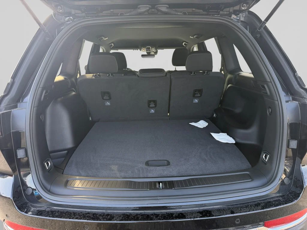2025 Jeep Grand Cherokee Laredo - Photo 19