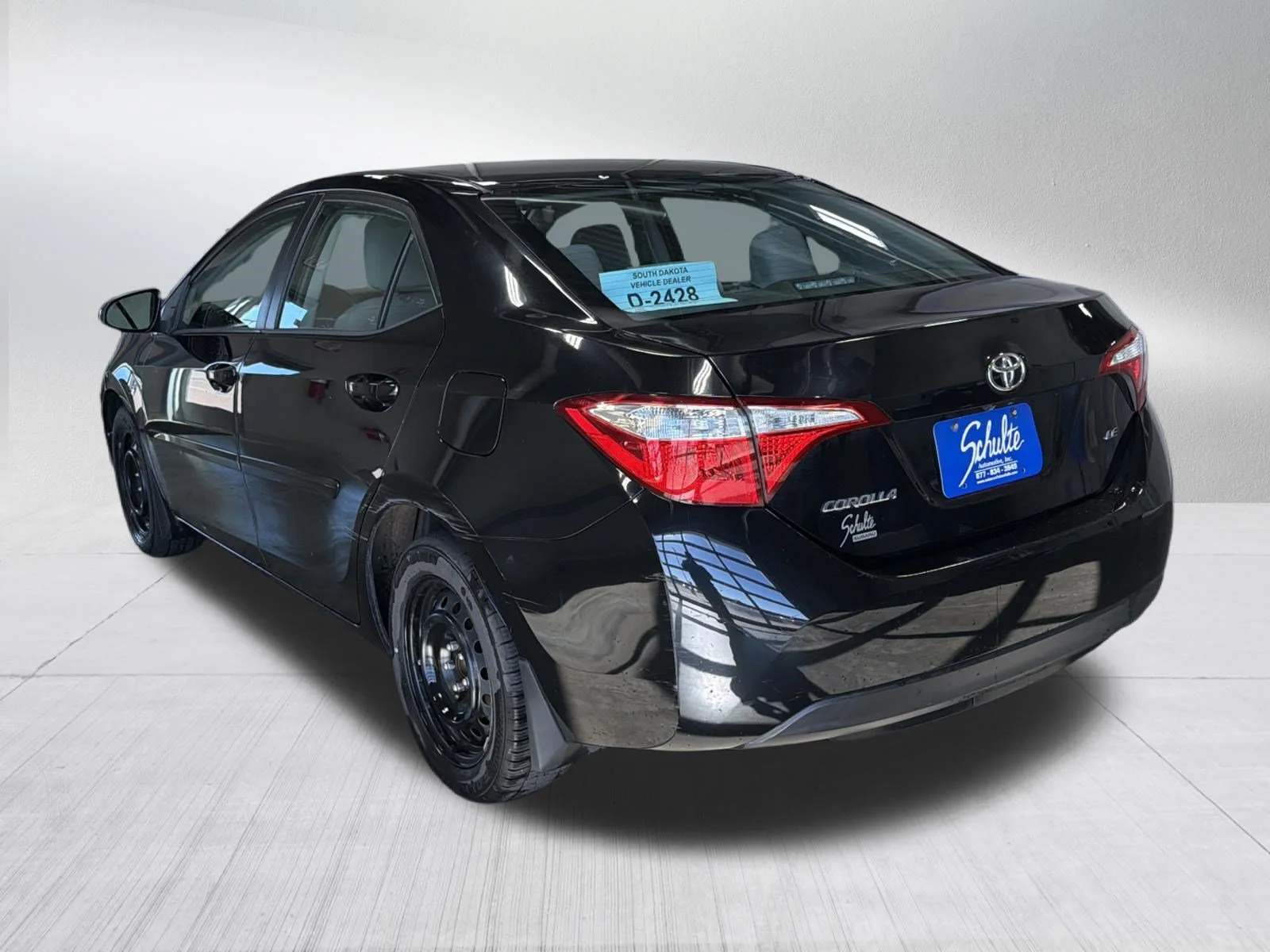 Used 2016 Black Sand Pearl Toyota LE image 5