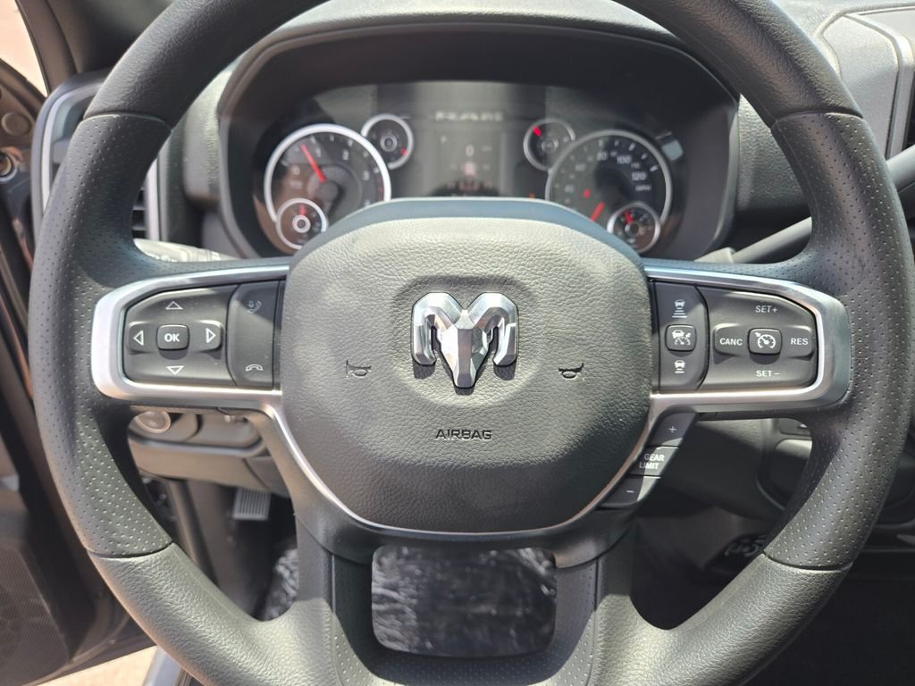 2025 RAM 2500 Tradesman - Photo 10