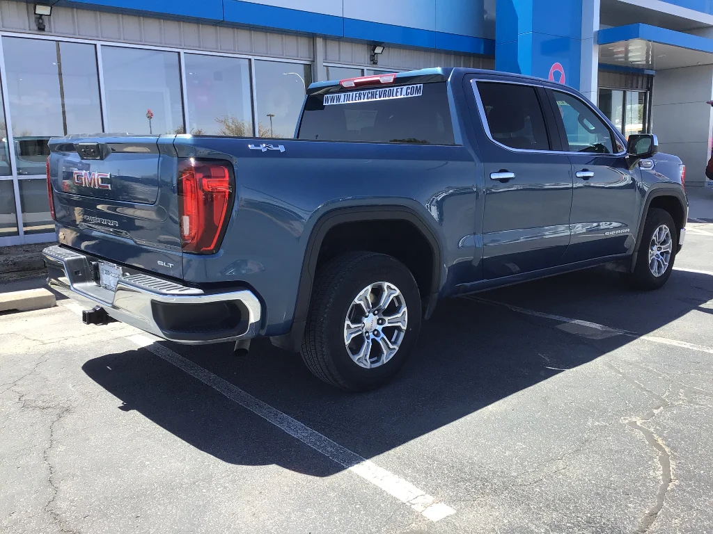2024 GMC Sierra 1500 SLT - Photo 5