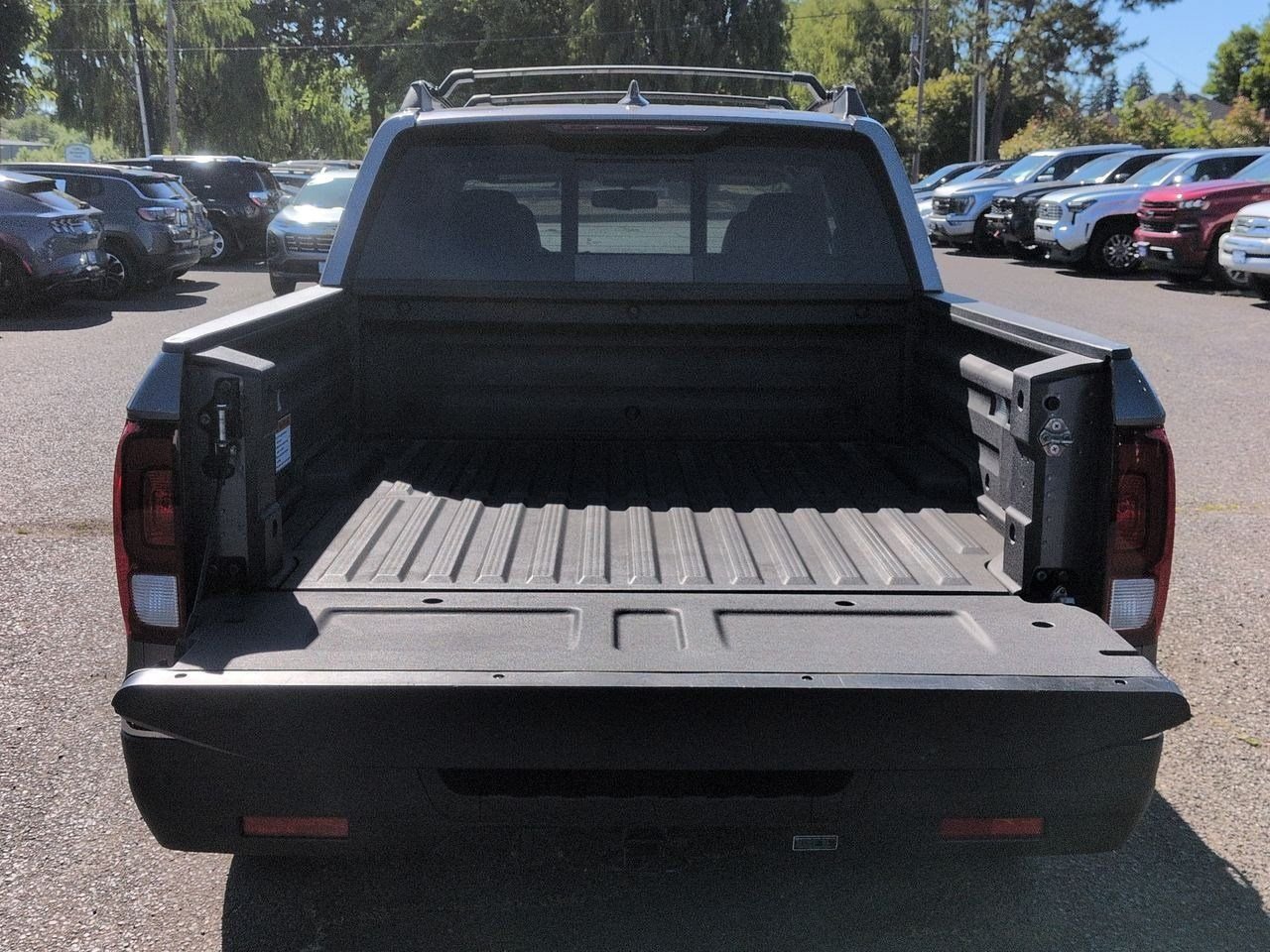 Used 2019 Gray Honda RTL-T image 25