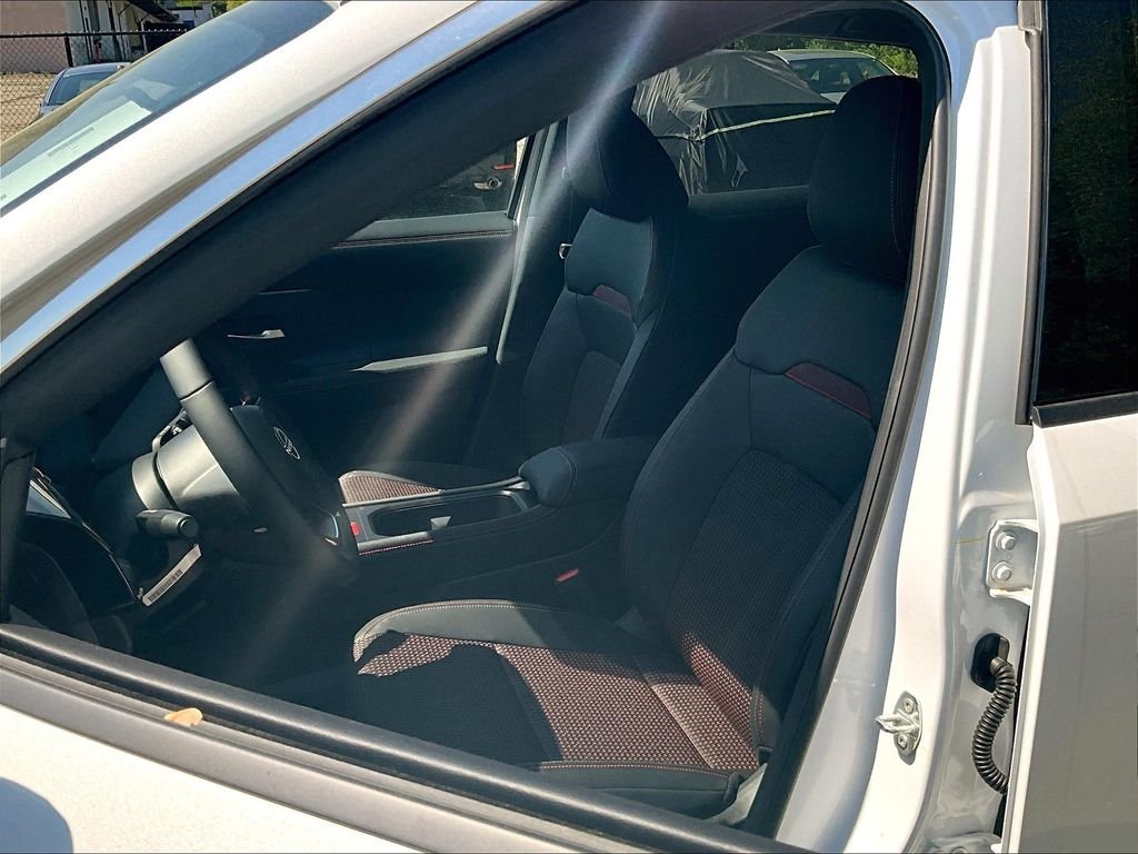 2025 Nissan Kicks SR - Photo 10