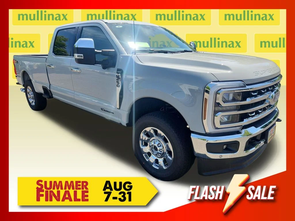 New 2026 White Ford Lariat image 1