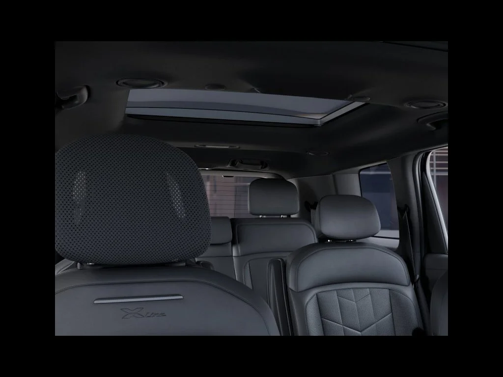 New 2027 Black Jade Green Kia X-LINE SX image 54